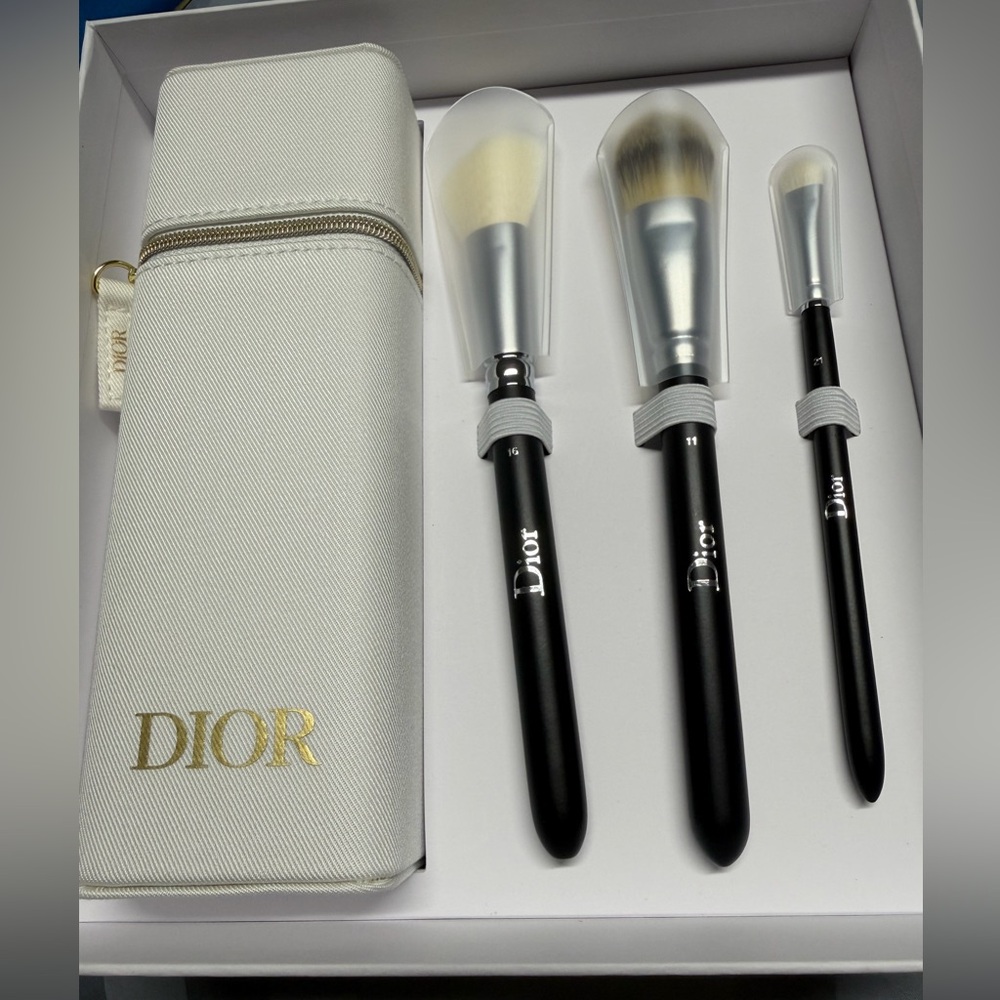 Dior Backstage Makeup Brush Set w/ Case, Foundation Blush Eyeshadow Brushes New